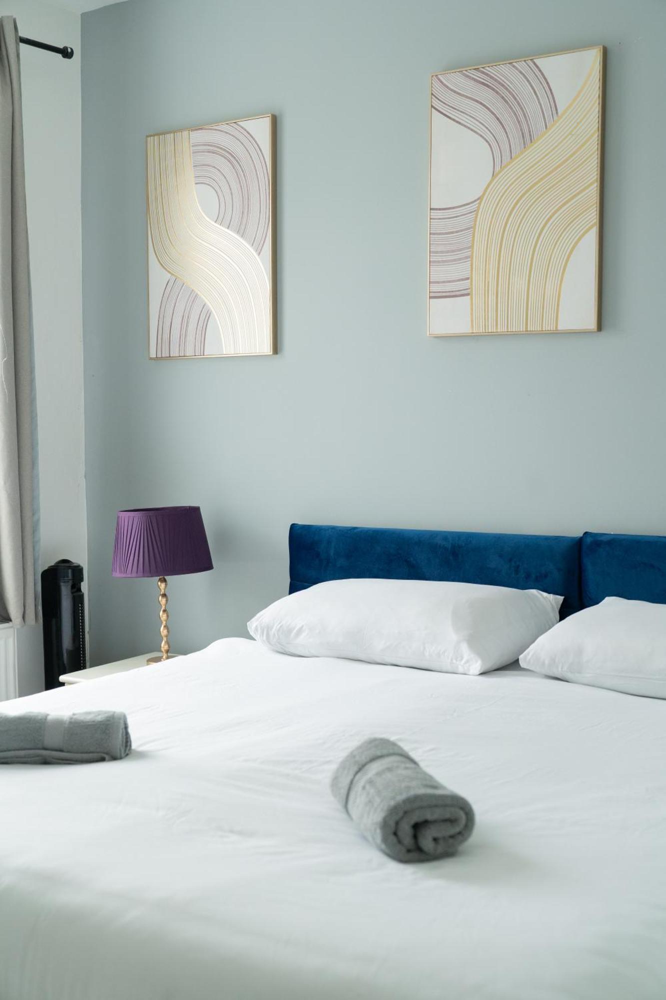 Modern 2 Bed East London Home By Rebby Properties Sleeps 5 Near Canning Town Station Esterno foto