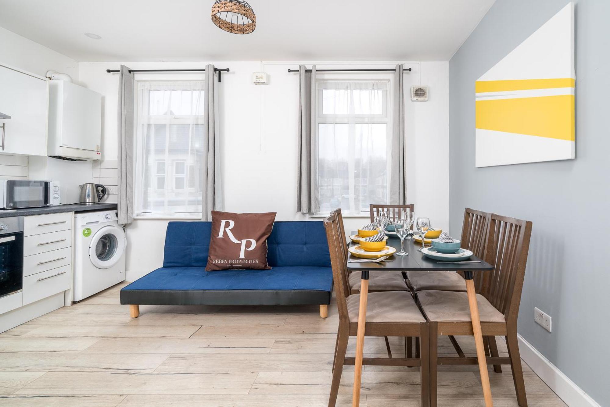 Modern 2 Bed East London Home By Rebby Properties Sleeps 5 Near Canning Town Station Esterno foto